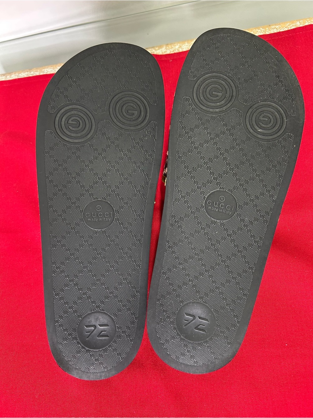 Gucci Sandals Pursuit 72 Knit Slide Brown Gold GG Monogram Slide Sandal Black - Picture 7 of 11